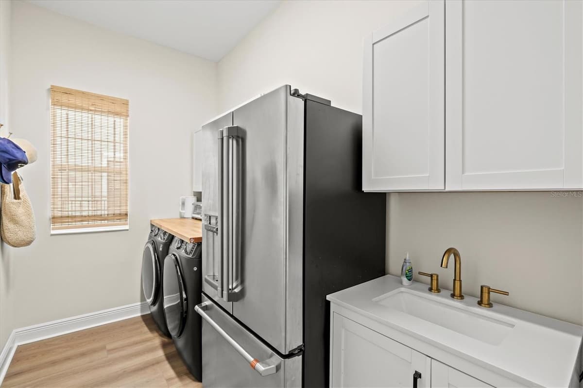 8818 EASTWYCK DRIVE — photo 30 of 100
