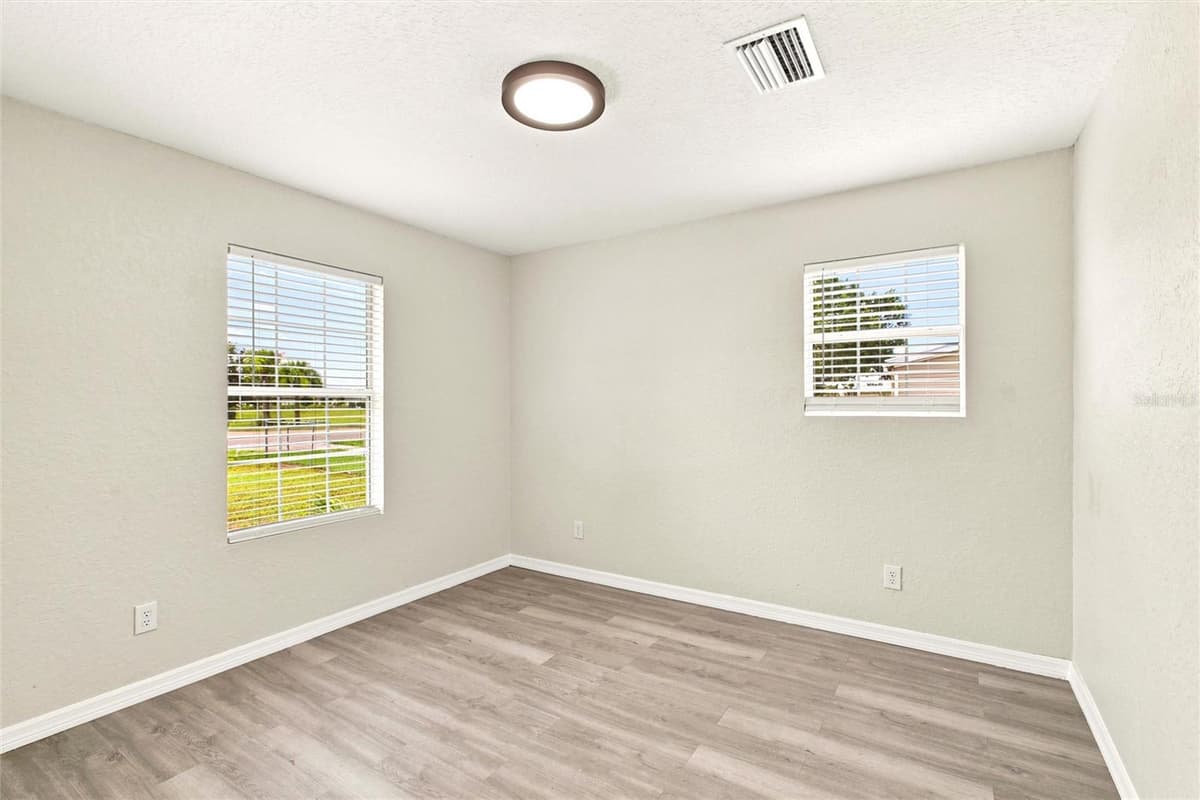 2419 HILLSBOROUGH AVENUE — photo 17 of 37