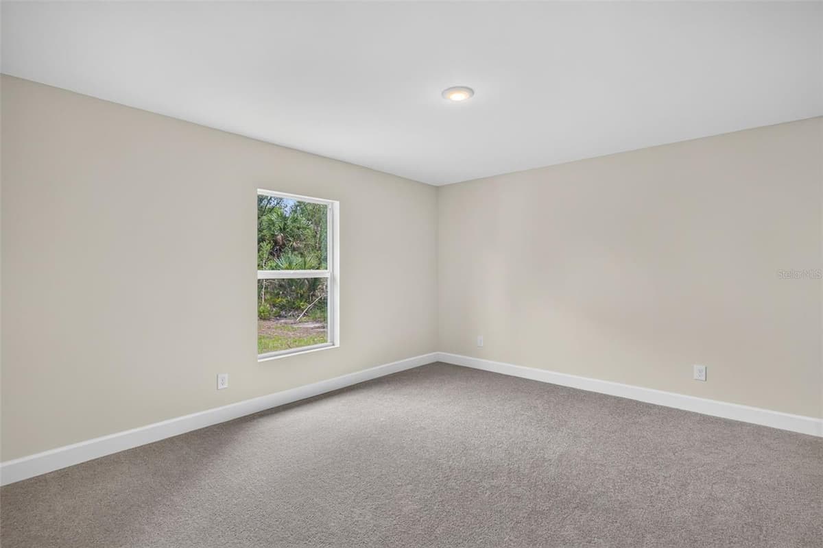 23477 BRANCH AVENUE — photo 10 of 22