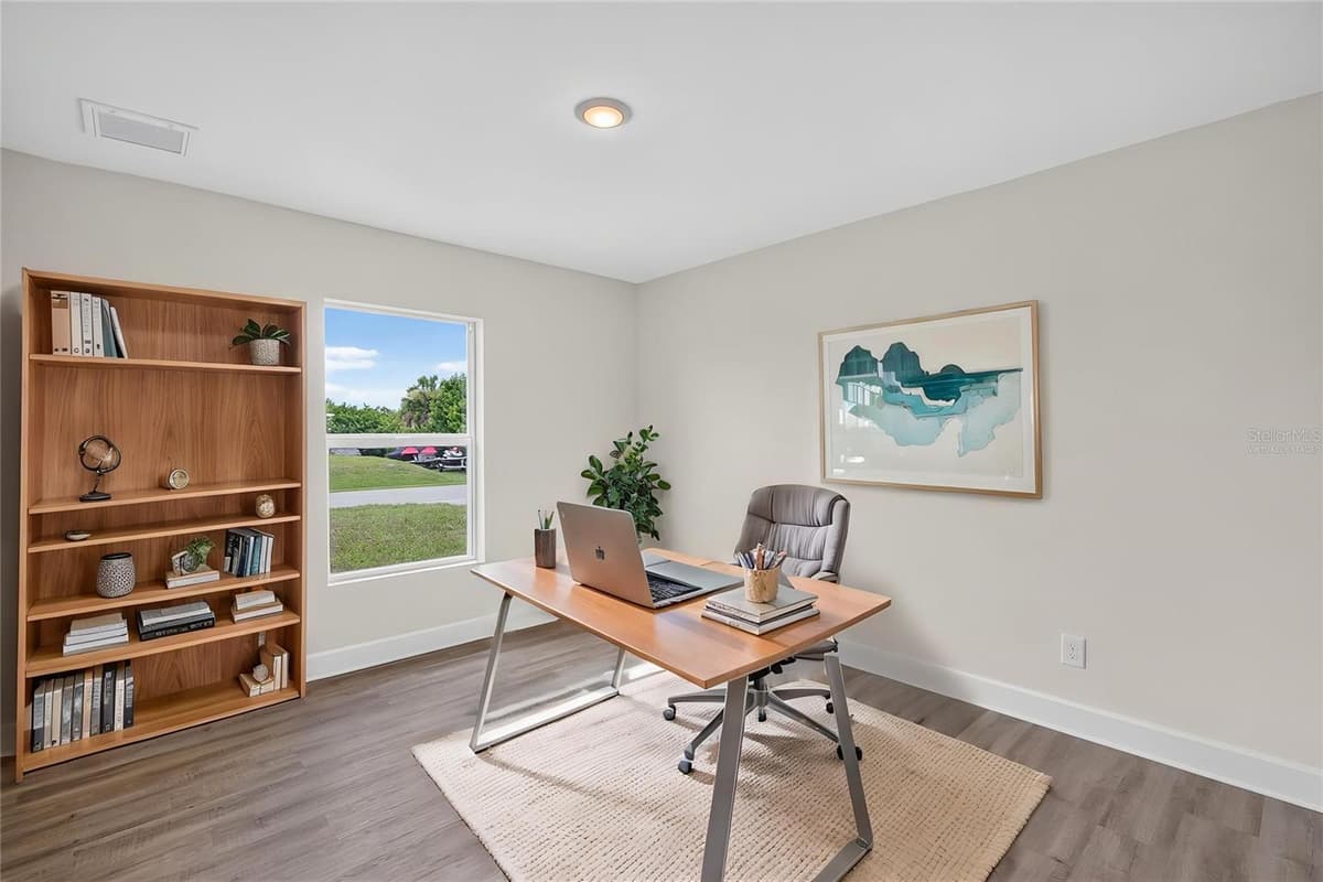 147 FLANDERS STREET — photo 15 of 26