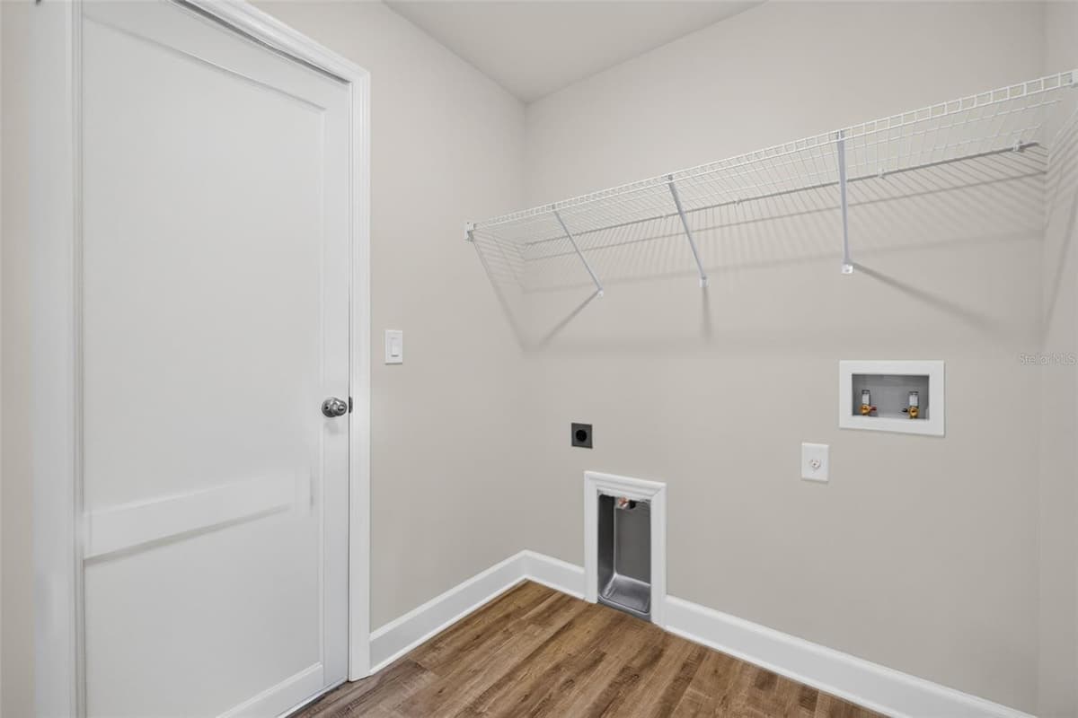 147 FLANDERS STREET — photo 23 of 26