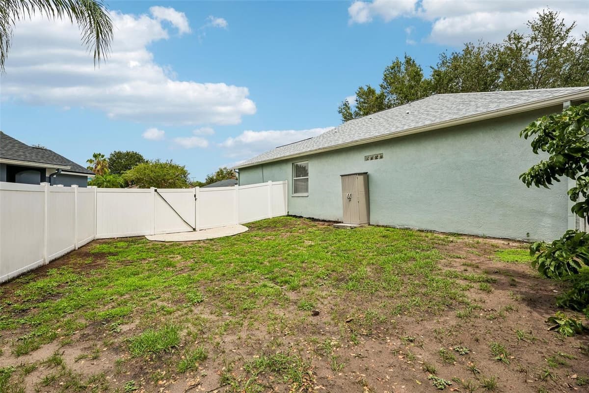 2510 BUTTERFLY LANDING DRIVE — photo 27 of 28