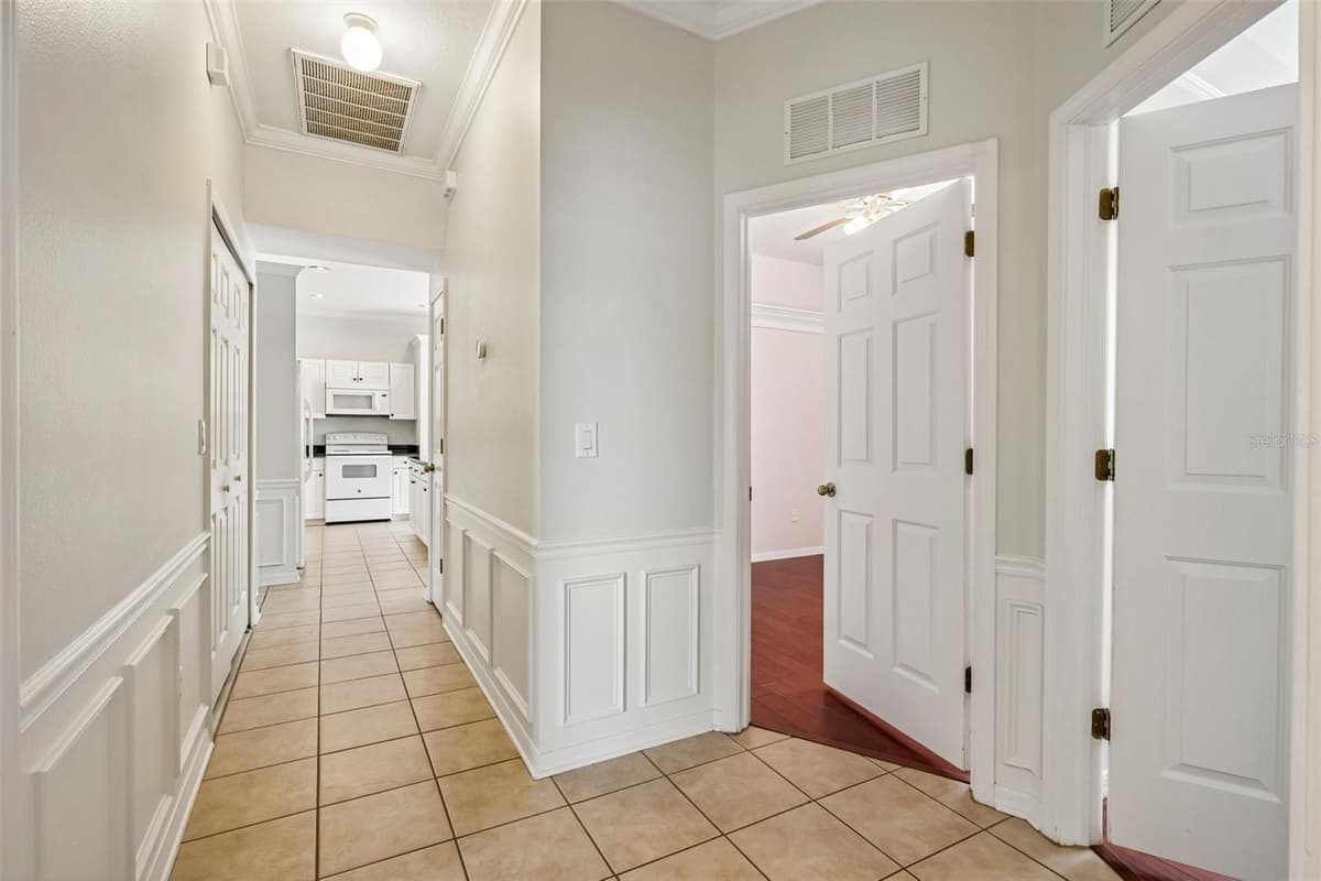 2510 BUTTERFLY LANDING DRIVE — photo 14 of 28