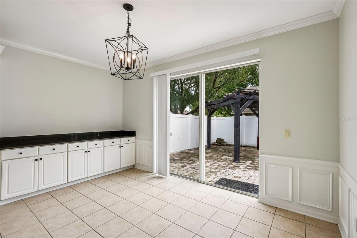 2510 BUTTERFLY LANDING DRIVE — photo 13 of 28