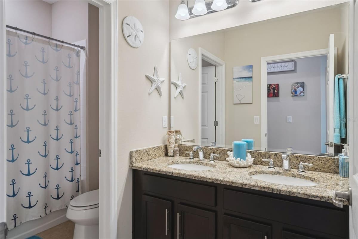 253 SPARROW HAWK DRIVE — photo 17 of 34