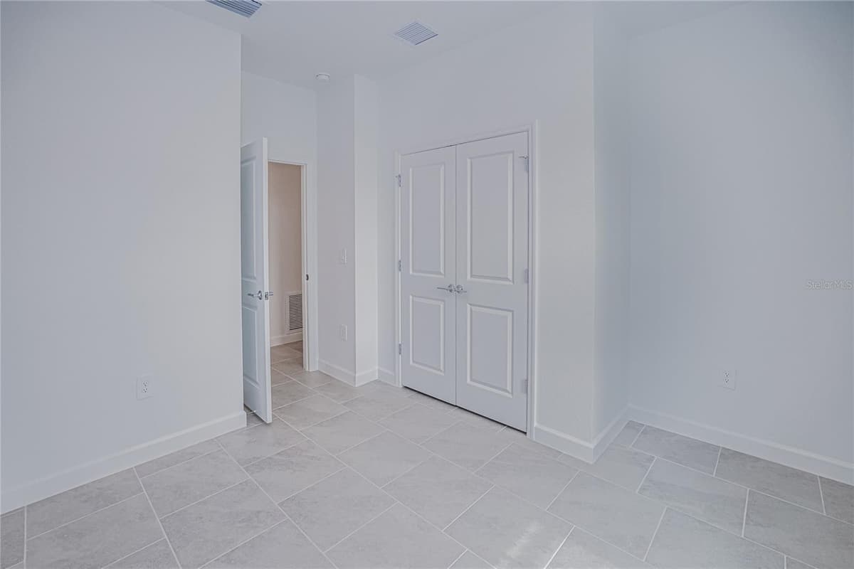 13314 GRASSMERE COURT — photo 19 of 57