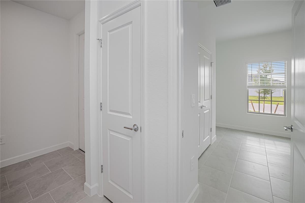 13314 GRASSMERE COURT — photo 27 of 57
