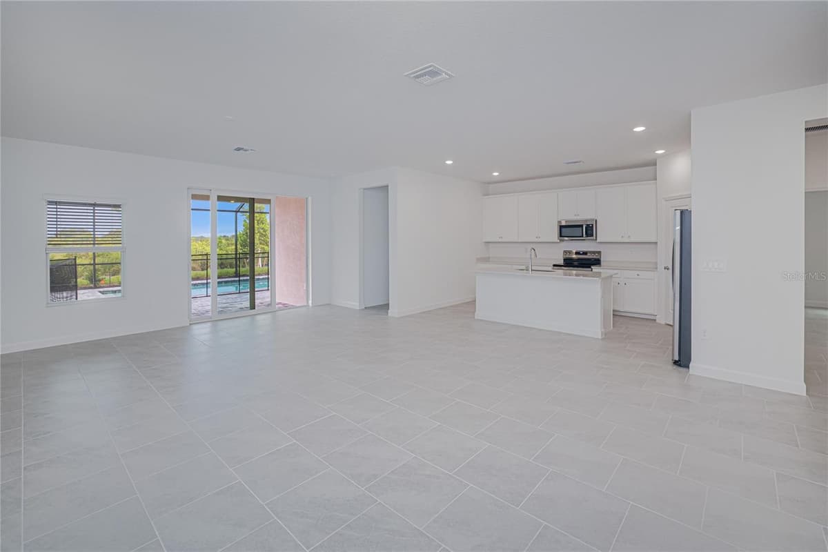 13314 GRASSMERE COURT — photo 10 of 57