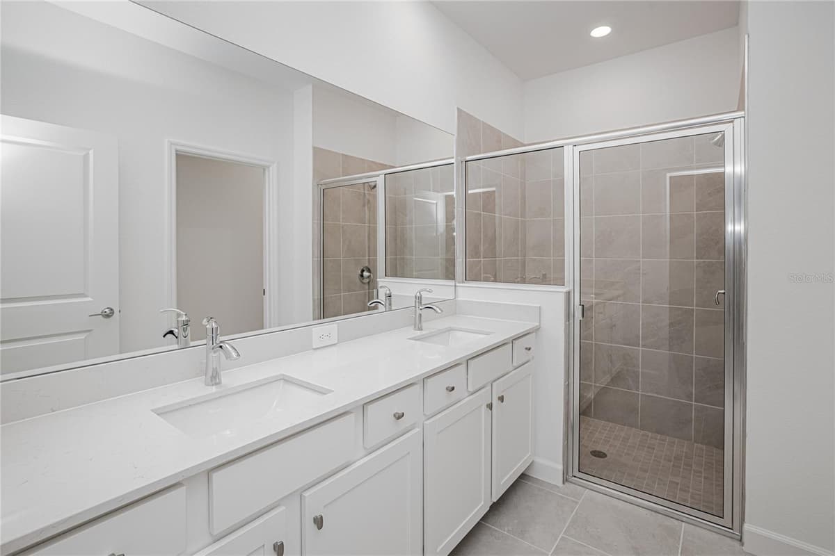 13314 GRASSMERE COURT — photo 42 of 57