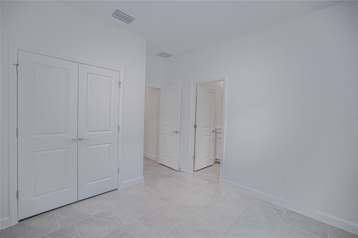 13314 GRASSMERE COURT — photo 33 of 57