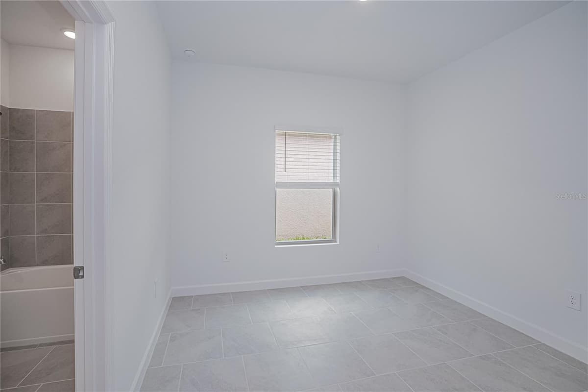 13314 GRASSMERE COURT — photo 31 of 57