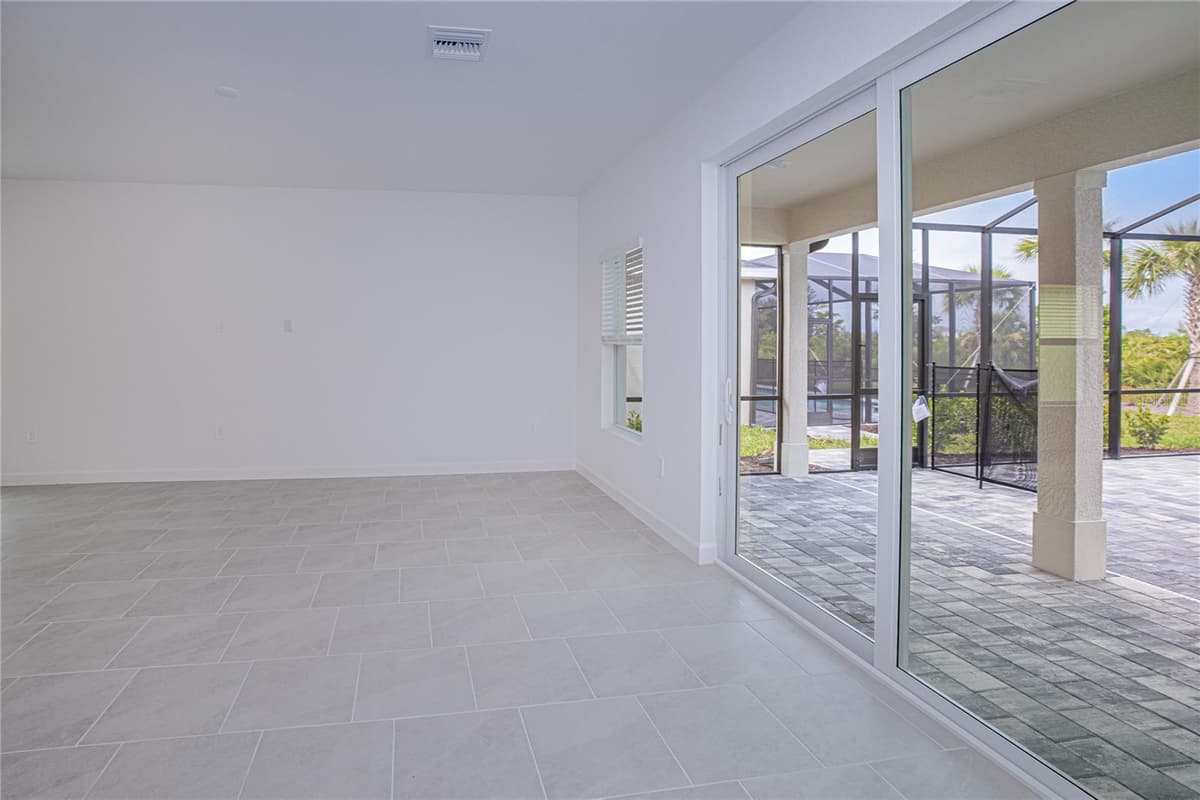 13314 GRASSMERE COURT — photo 12 of 57