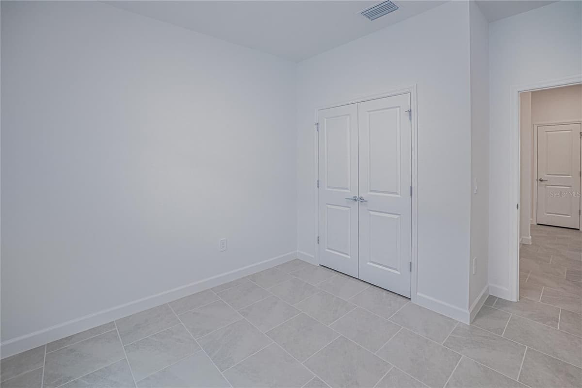 13314 GRASSMERE COURT — photo 32 of 57