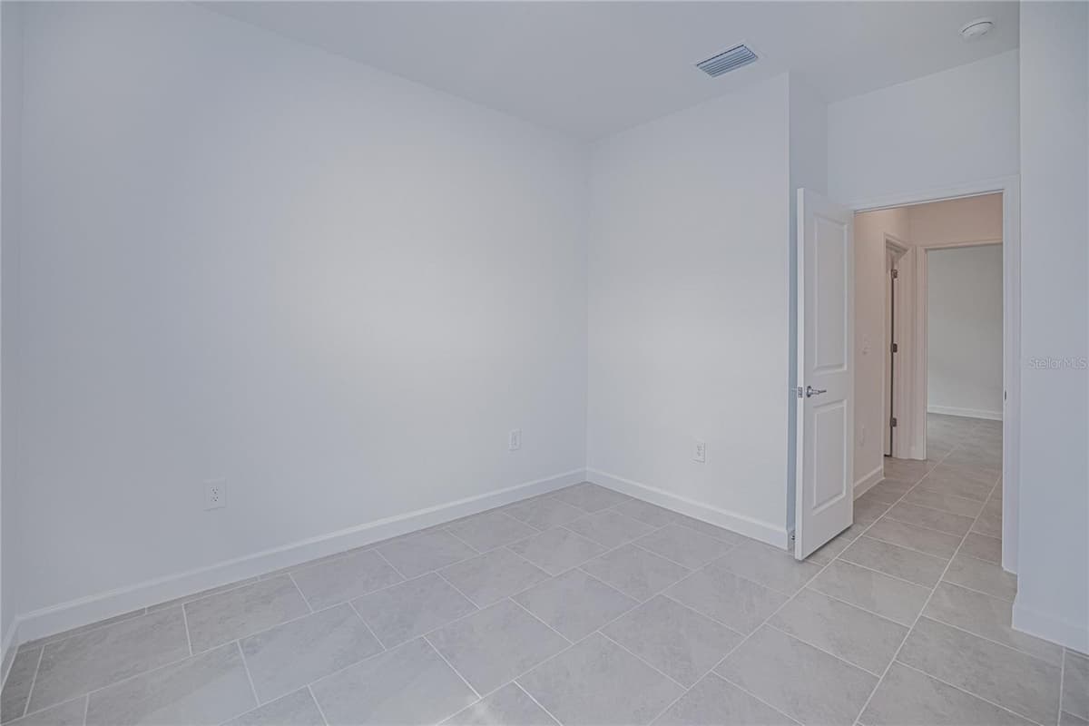 13314 GRASSMERE COURT — photo 20 of 57