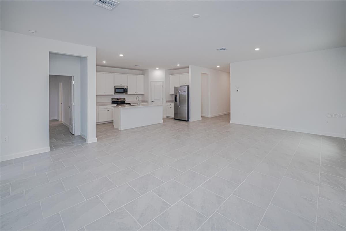 13314 GRASSMERE COURT — photo 11 of 57