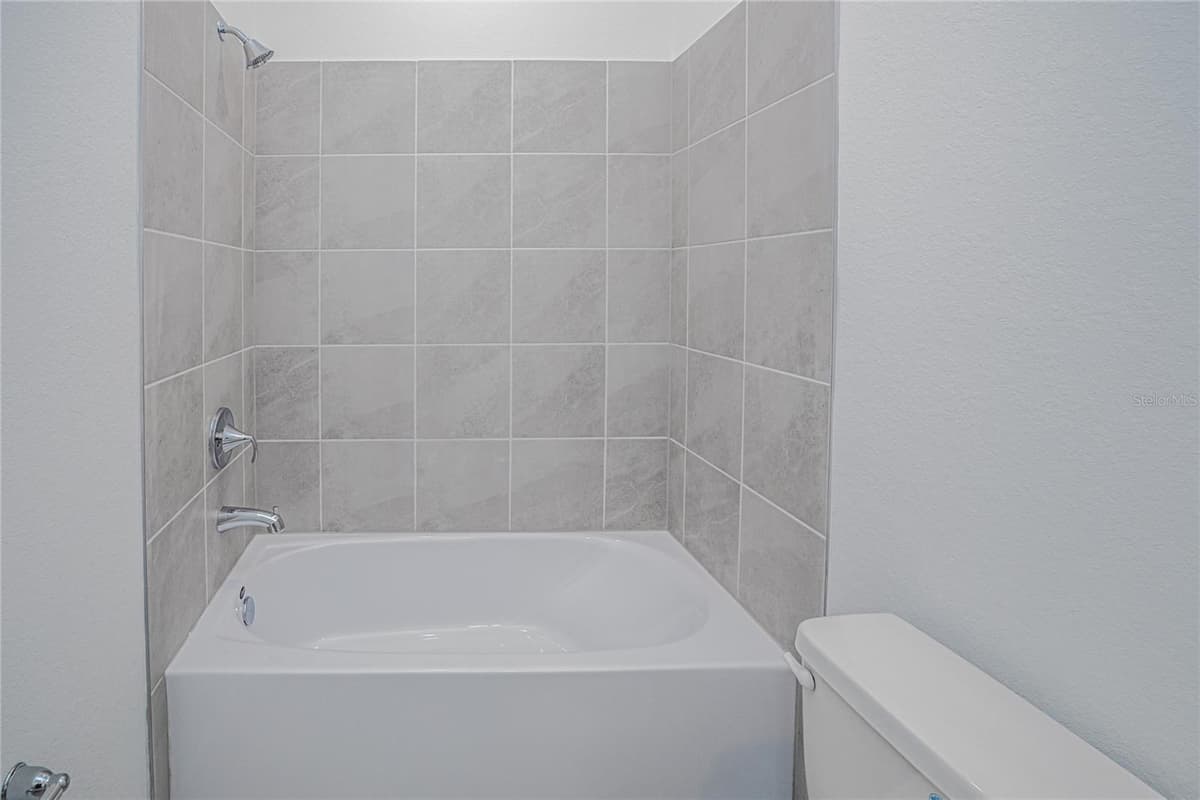 13314 GRASSMERE COURT — photo 23 of 57