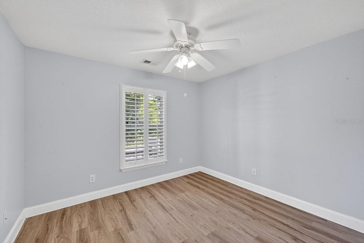 614 JOHN THOMAS AVENUE — photo 23 of 48
