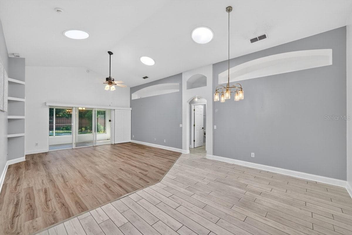 614 JOHN THOMAS AVENUE — photo 16 of 48