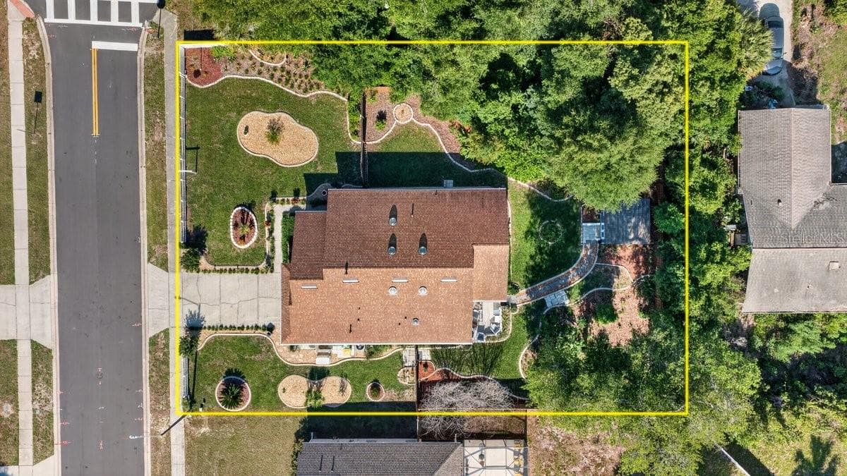 614 JOHN THOMAS AVENUE — photo 33 of 48
