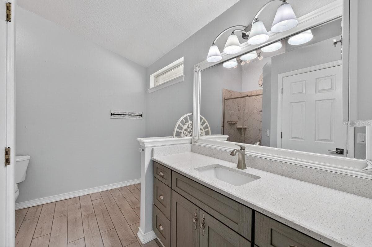 614 JOHN THOMAS AVENUE — photo 8 of 48