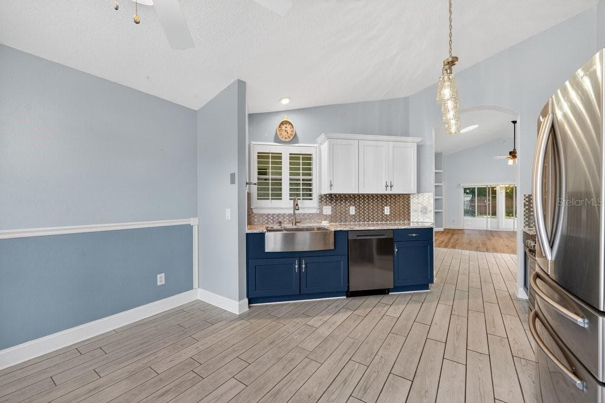 614 JOHN THOMAS AVENUE — photo 18 of 48