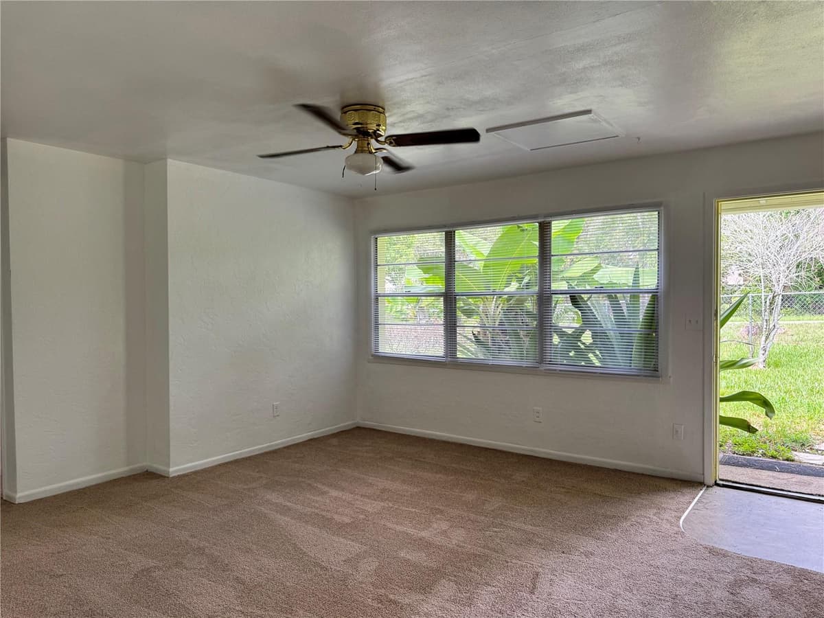 921 55TH TERRACE — photo 4 of 24