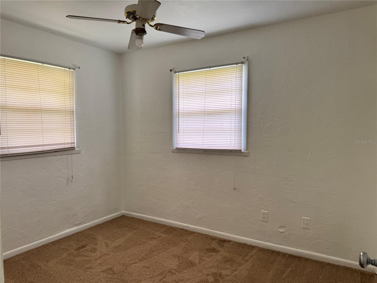 921 55TH TERRACE — photo 13 of 24
