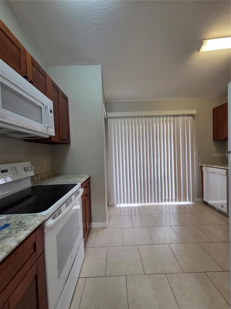 320 ERON WAY — photo 5 of 16
