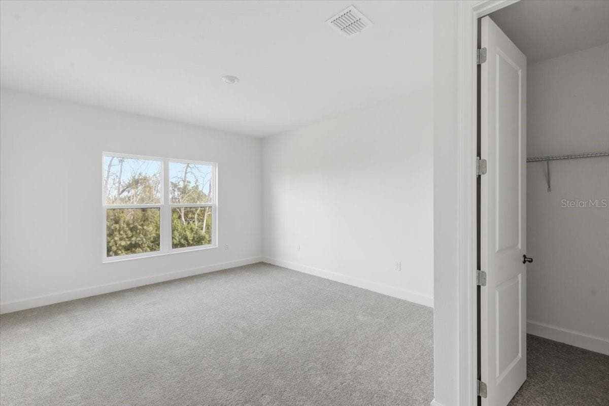 911 SIGNET DRIVE — photo 14 of 29