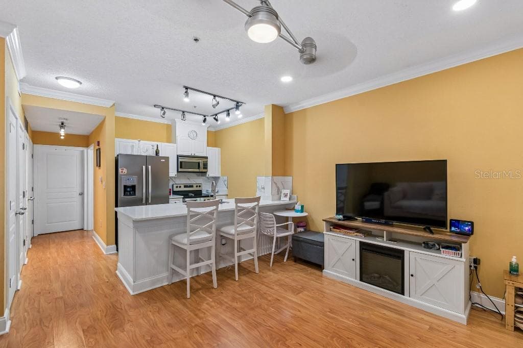 600 MARKET STREET — photo 4 of 19