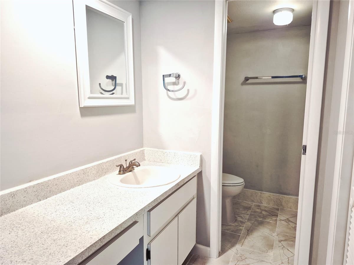 222 CARYL WAY — photo 34 of 63