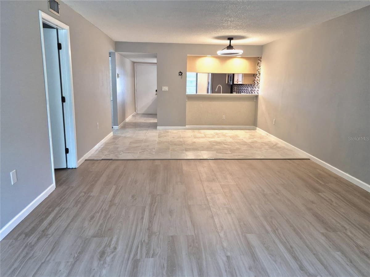 222 CARYL WAY — photo 16 of 63