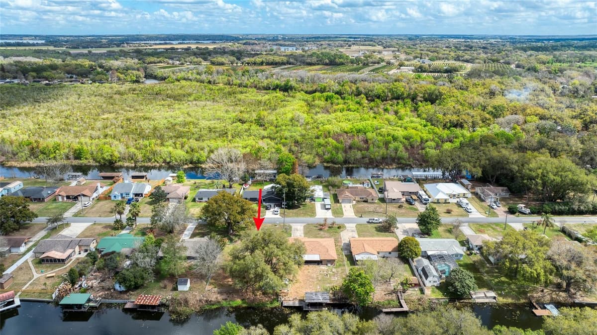0 LOIS DRIVE — photo 11 of 13