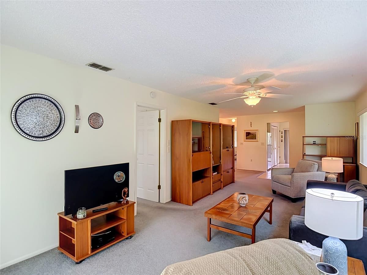 13010 WEDGEWOOD WAY — photo 24 of 81