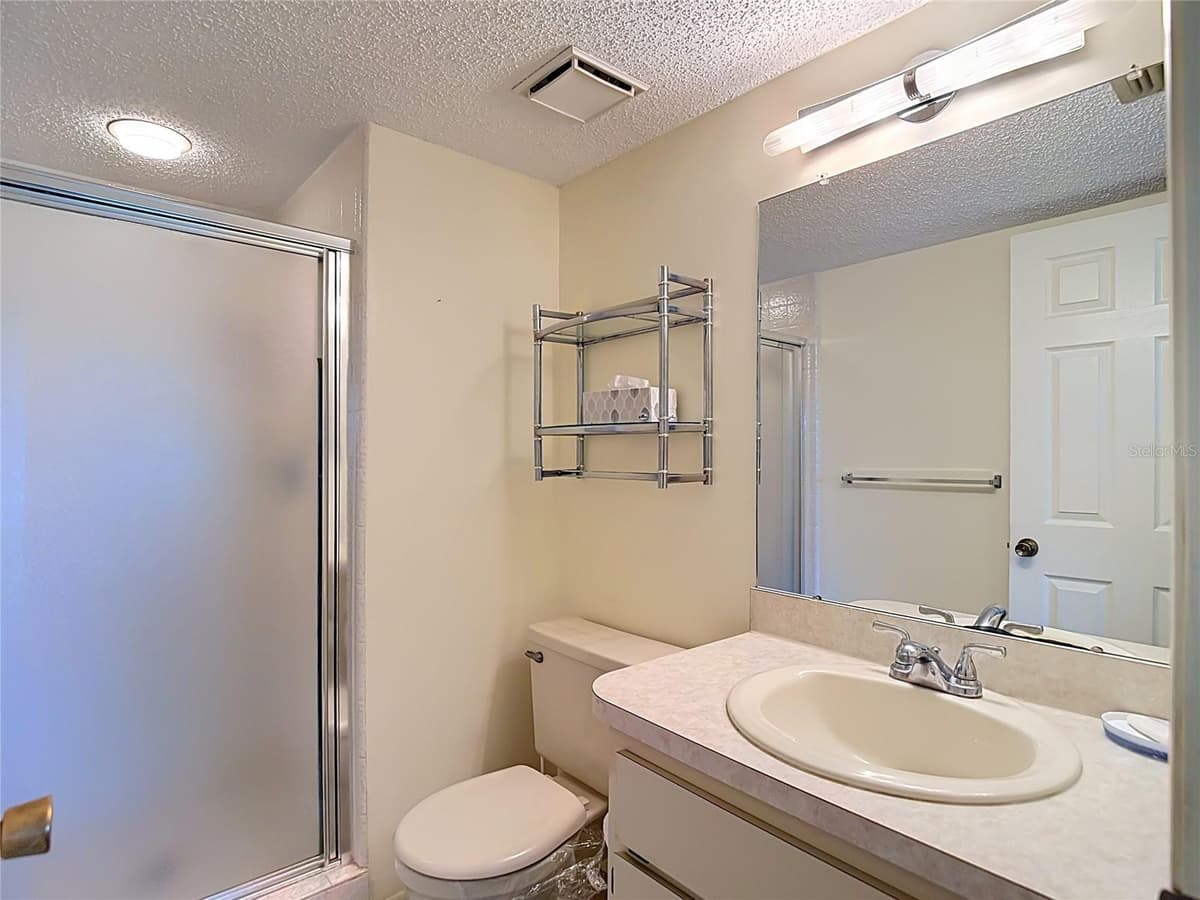 13010 WEDGEWOOD WAY — photo 38 of 81