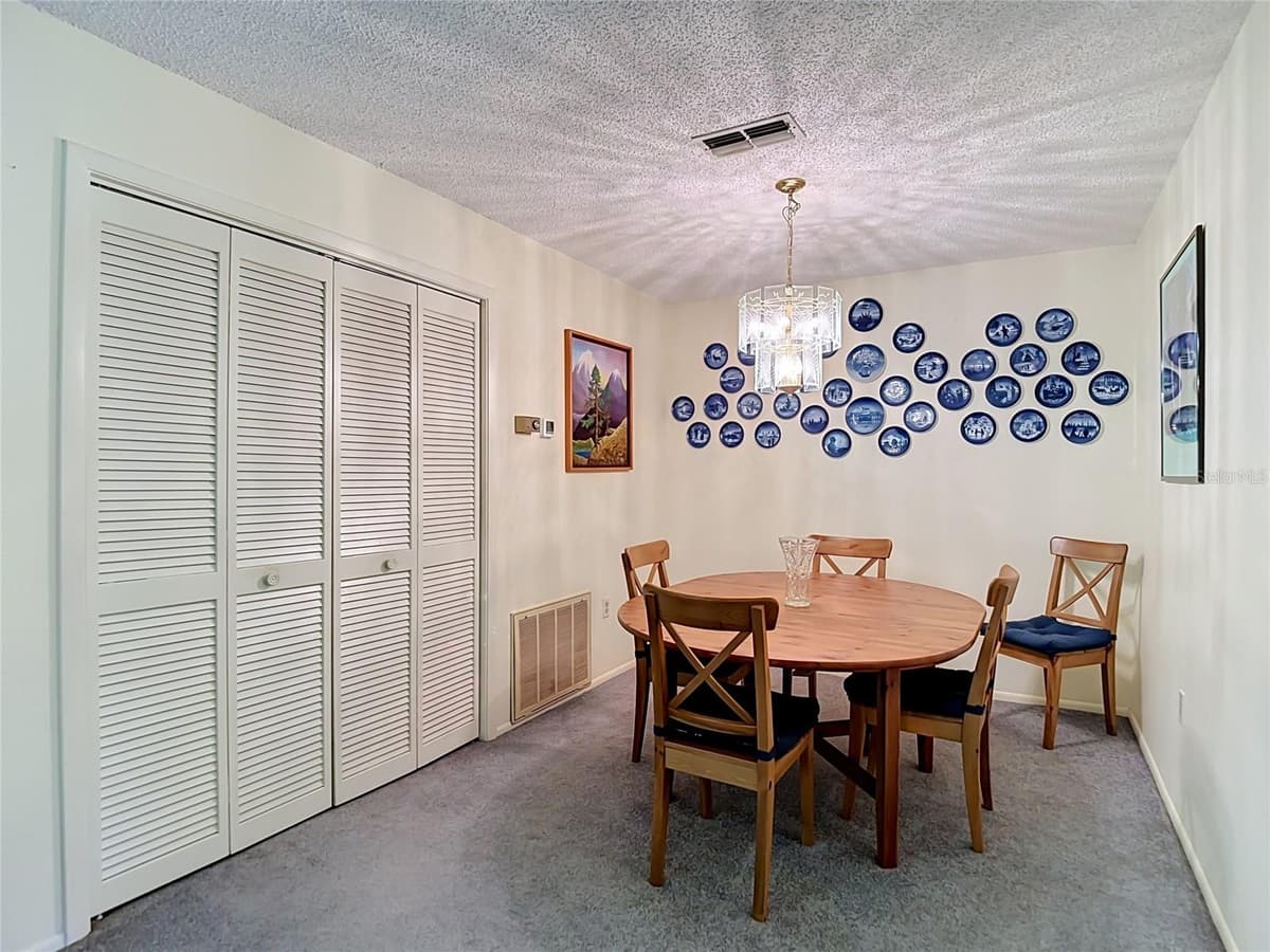 13010 WEDGEWOOD WAY — photo 17 of 81