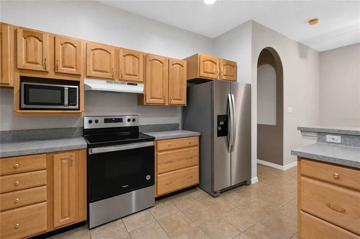 1260 PECAN STREET — photo 30 of 87