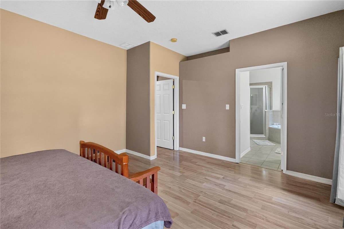 1260 PECAN STREET — photo 41 of 87