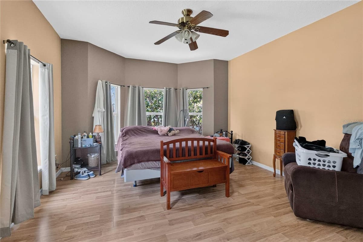 1260 PECAN STREET — photo 37 of 87