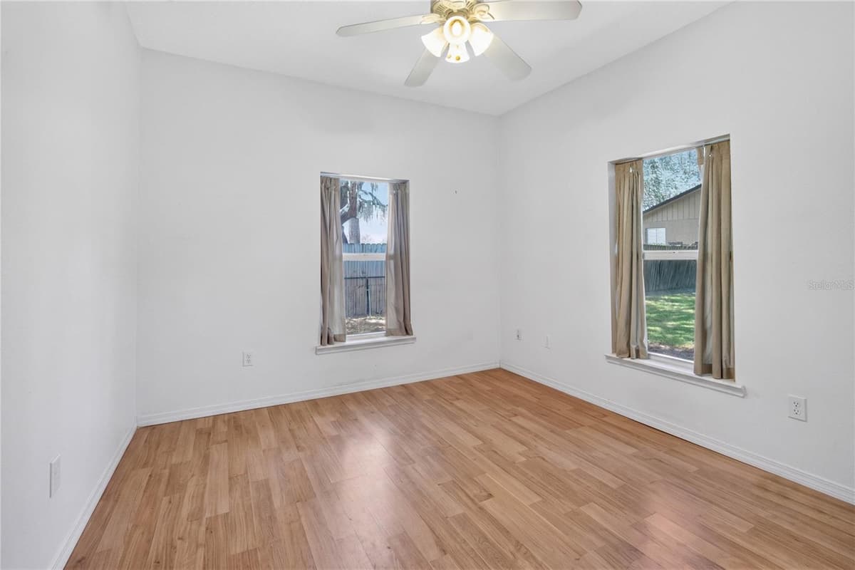 1260 PECAN STREET — photo 39 of 87