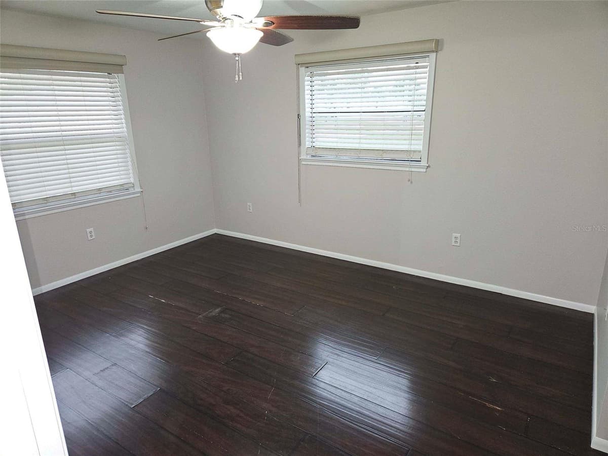 6270 SPINNAKER BOULEVARD — photo 17 of 26