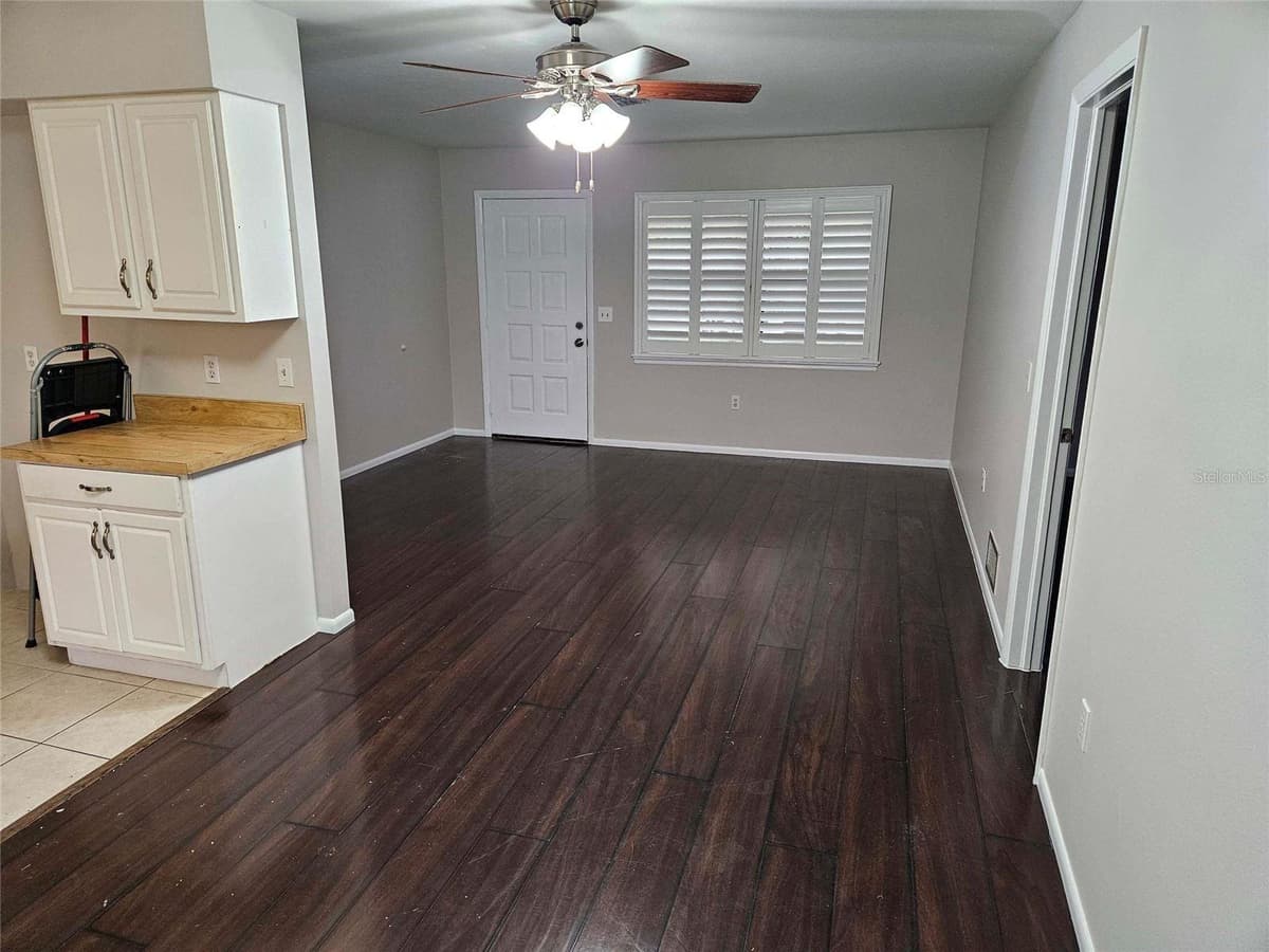 6270 SPINNAKER BOULEVARD — photo 13 of 26