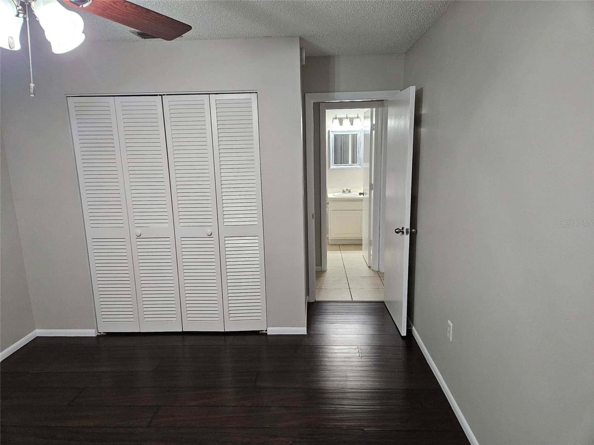 6270 SPINNAKER BOULEVARD — photo 19 of 26