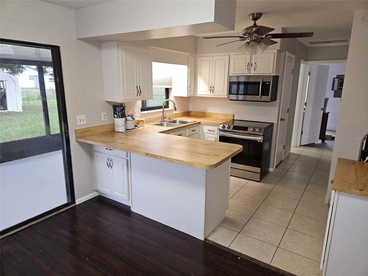 6270 SPINNAKER BOULEVARD — photo 11 of 26