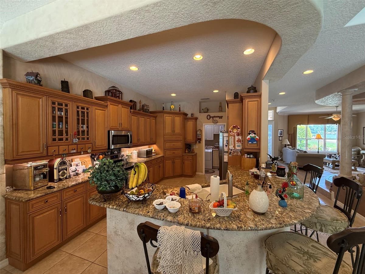 96 ESPERANTO DRIVE — photo 10 of 44