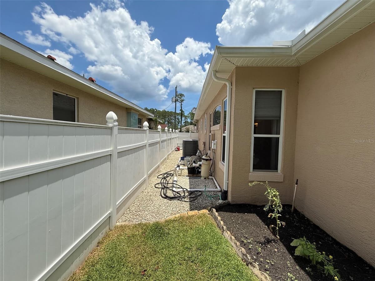 96 ESPERANTO DRIVE — photo 43 of 44