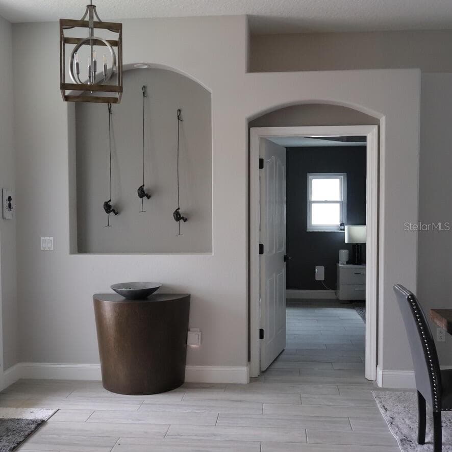 2 COLONY COURT — photo 18 of 96