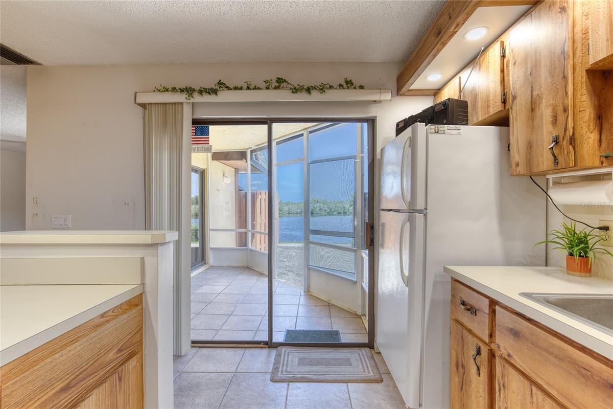 145 CEDAR DUNES DRIVE — photo 18 of 47