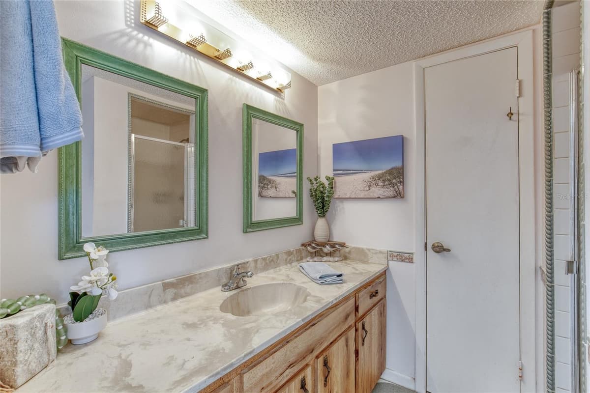 145 CEDAR DUNES DRIVE — photo 25 of 47