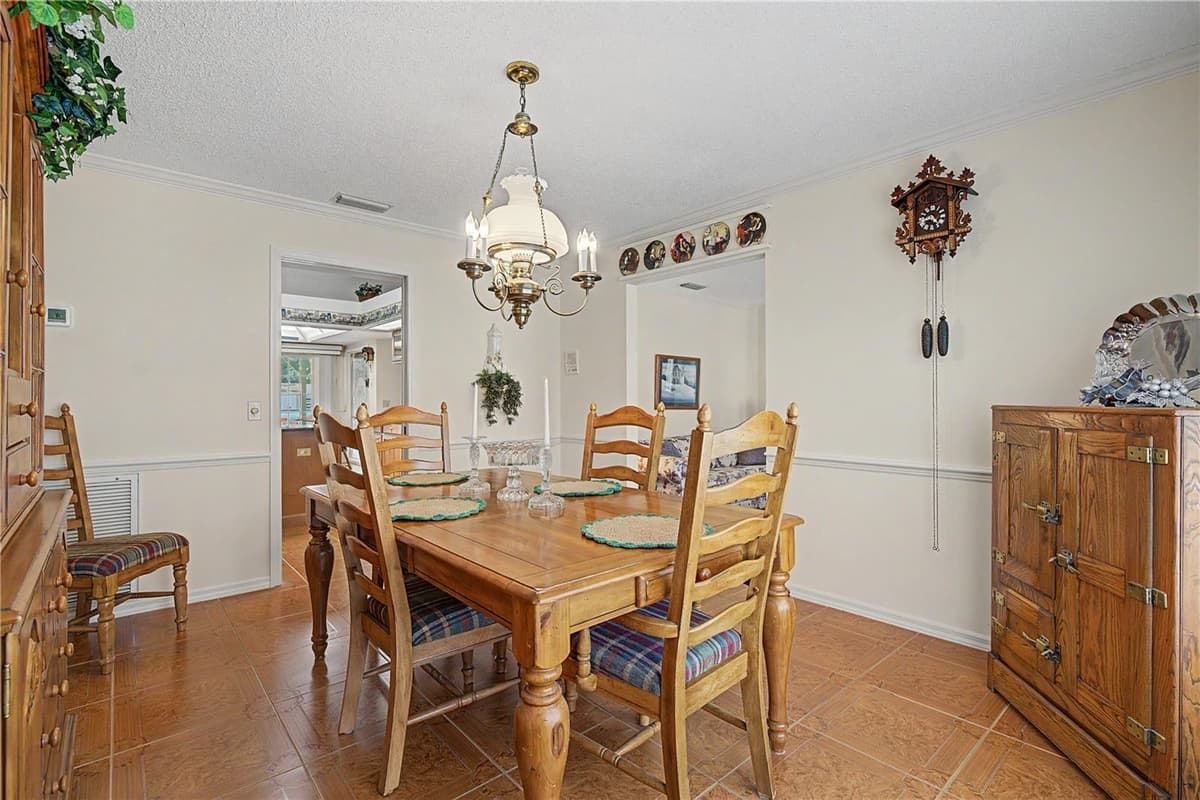3901 BUTTONWOOD COURT — photo 27 of 54